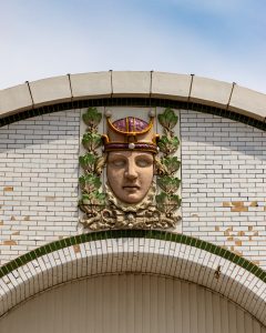 devon avenue architecture