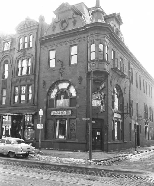 Red Star Inn, 1956 Red Star Inn, 1956