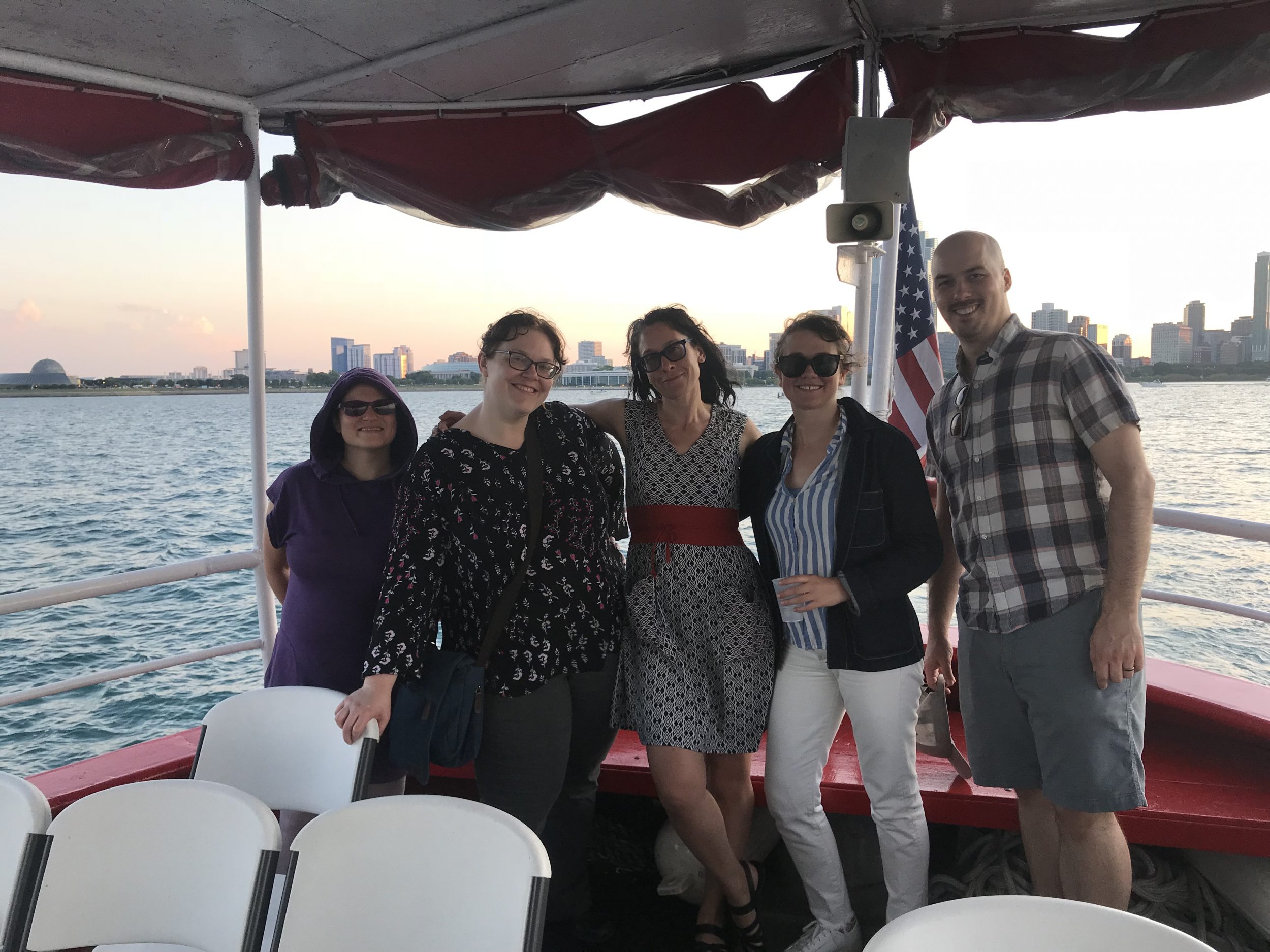 Chicago Detours guides boat tours Chicago fire boat customized tours