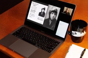 bessie coleman on a laptop